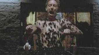 鬼蟑螂在线观看,惊悚之夜，异形生物入侵  第1张